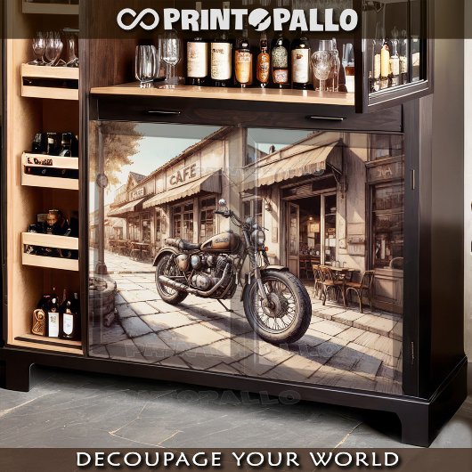 Oude motorfiets geparkeerd bij een café tissuepapier