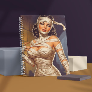 Oude Mumie Pin-up Notitieboek