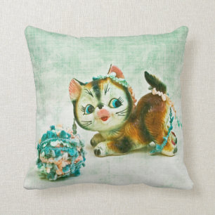 Oude poes kat kussen