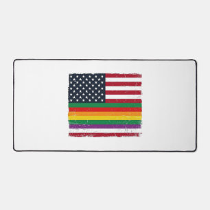 Oude Pride-vlag Vervallen Vector T-shirt Ontwerp_ Bureaumat