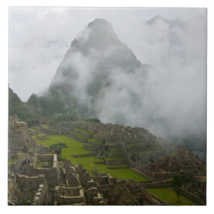 Oude ruïnes van Machu Picchu met Andes Tegeltje