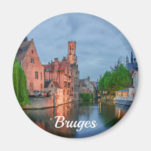 Oude stad en Belfry-toren 's nachts in Brugge Magn Magneet