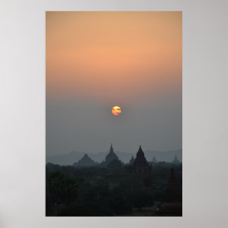 Oude tempels bij zonsondergang - Bagan, Myanmar Poster