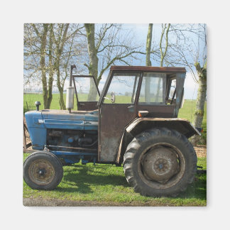 Oude Tractor in Nederlands landschap Koelkast Magn Magneet