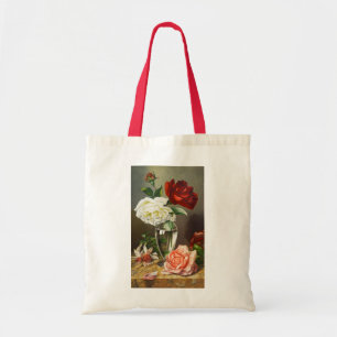 Oude tuinrozen in een glazen vaas tote bag