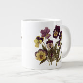 Oude viooltjes in bloei, bloementuin bloemen extra grote mok (Voorkant rechts)