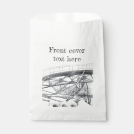 Oude voetbrug. Potloodtekening. Bedankzakje