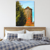 Oude weide Silo Wrapped Canvas Afdruk (Insitu (Slaapkamer))