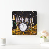 Oudejaarsavond viering SlipperyJoe's champagne Vierkante Klok (Huis)