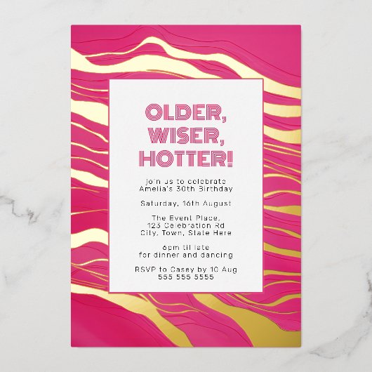 Ouder, Wijzer, Heter Heet Roze & Echt Gouden Folie Folie Uitnodiging (Voorkant)