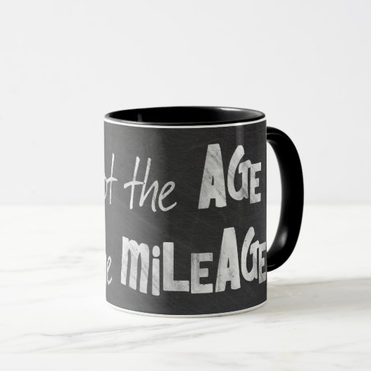 Ouderdomskarakter op het bord mok (Voorkant rechts)