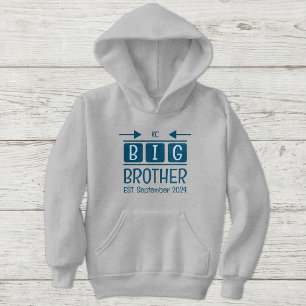 Oudere broer initialen gesticht maand jaar blauw