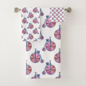 ouderwetse roze Penny Farthing Pattern Bad Handdoek (Insitu)