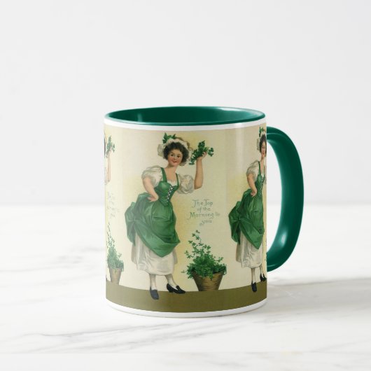 Ouderwetse St. Patrick's Day Ierse Meisje met Klav Mok (Voorkant rechts)