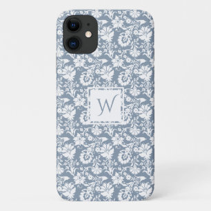 Ouderwetse stoffige blauwe en witte bloemenmonogra iPhone 11 hoesje