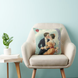 Ouderwetse Valentijnsdag Victoriaanse kus op de ma Kussen