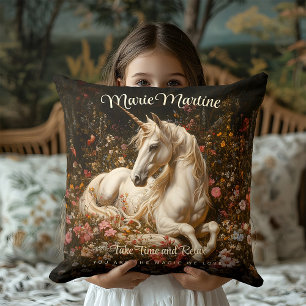 Ouderwetse Witte Bloemige Eenhoorn Fantasy Bos Kussen