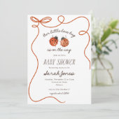 Our Little Love Bug Baby Shower Invitation (Debout devant)