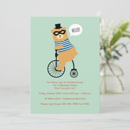 Ours À Vélo Avec Masque Halloween Invitation (Debout devant)
