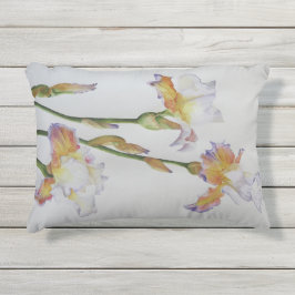 Outdoor Fabric Pillow met Iris Print Buitenkussen