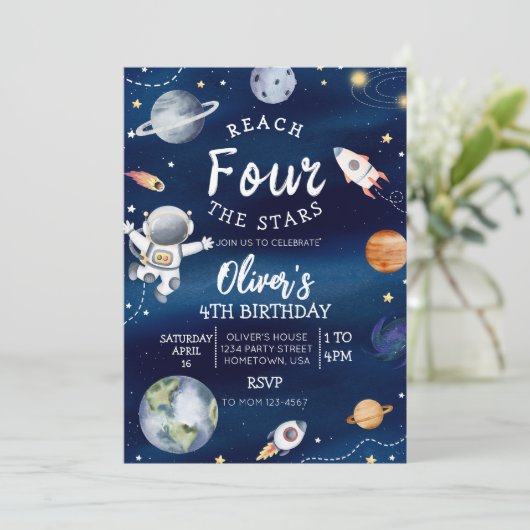 Outer Space Vierde Verjaardagsuitnodiging Bereik V Kaart (Staand voorkant)