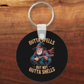 Outta Spells But Not Outta Shells Wizard Fantasy M Sleutelhanger (Voorkant)