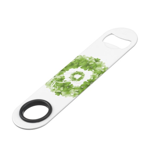 Ouverture de bouteille de vitesse St. Patrick's Da (Dos Angle)