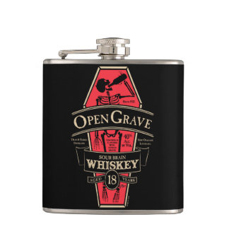 Ouvrez le flacon grave de whiskey