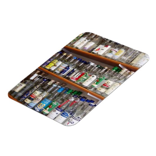 Ouzo Magnet (Côté Gauche)