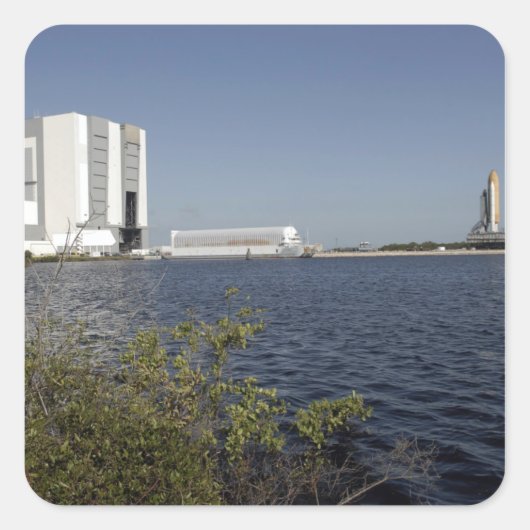 Over het bekken bekeken, Space Shuttle Atlantis Vierkante Sticker (Voorkant)