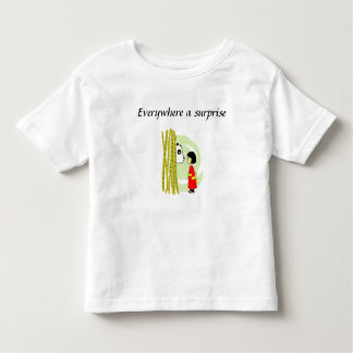 Overal waar een verrassing kinder shirts