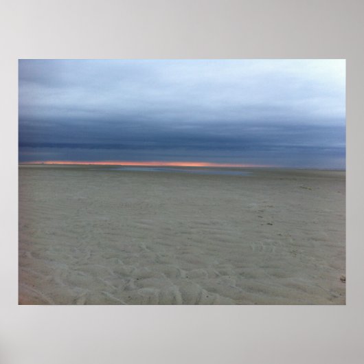 Overcast Sunset on Kaap Cod Poster (Voorkant)