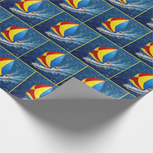 Overhead View Of a Sailboat With Spinnaker Cadeaupapier (Hoek)