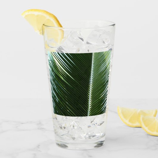 Overlapping Palm Fronds Tropical Green Abstract Glas (Voorkant ijs)