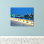 Overnachting op de Tampa Riverwalk Canvas Afdruk (Insitu (Houten vloer))