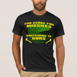 Overstappen naar grappige T-shirt met geweren
