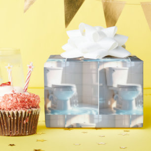 Overstromend toilet in een witte badkamer cadeaupapier
