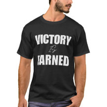 Overwinning is verdiende Motivatie atleet T-shirt 