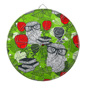 Owl in rode rozen dartbord