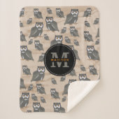Owl Pattern & Rustic Wood Monogram Sherpa Deken (Voorkant)