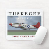P51D Red Tail-strijder, gevlogen door Tuskegee Air Muismat (Met muis)