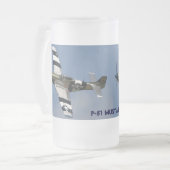 P-51 MUSTANG MATGLAS BIERPUL (Voorkant links)