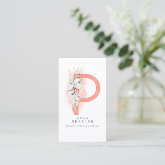 P Letter Monogram White Orchids and Pampas Grass Visitekaartje (Staand voorkant)