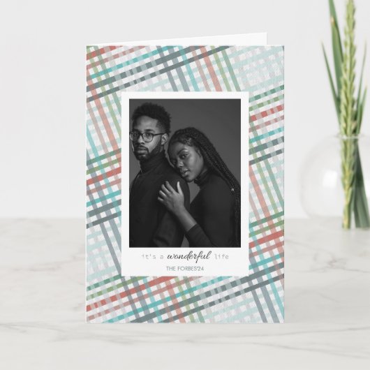Paar foto op blauwe pastel plaid print feestdagen kaart (Voorkant)