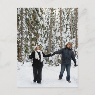 Paar in bos briefkaart