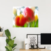 paar tulpen afdrukken en posters (Thuiskantoor)