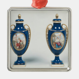 Paar van de vassen van Sevres, versierd met aantij Metalen Ornament