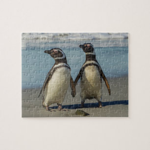 Paar van pinguïns op het strand legpuzzel