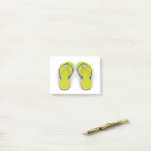 Paar van teenslippers post-it® notes (Op bureau)