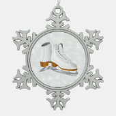 Paar witte schaatsen Pewter Snowflake ornament (Voorkant)